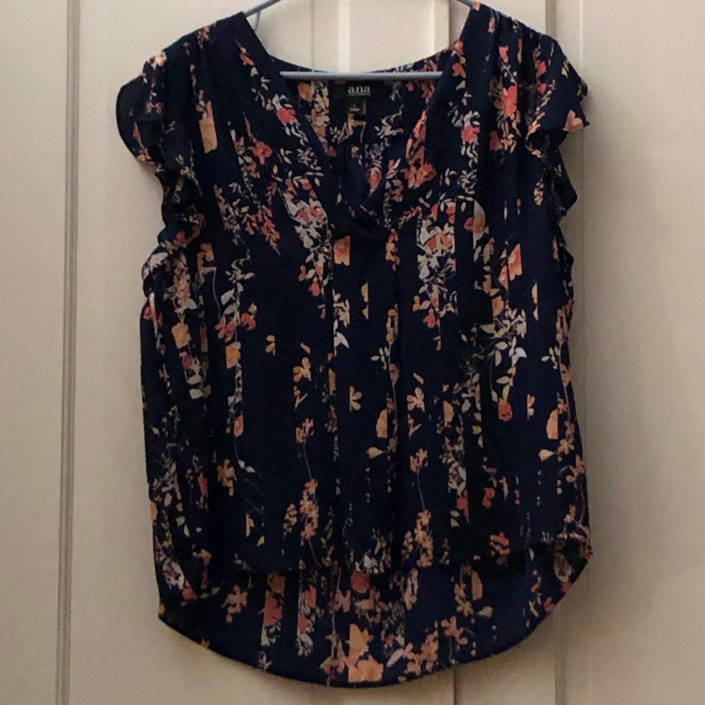 Floral pattern blouse